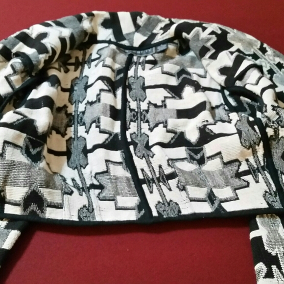 New Indentity Jacket - Picture 12 of 16